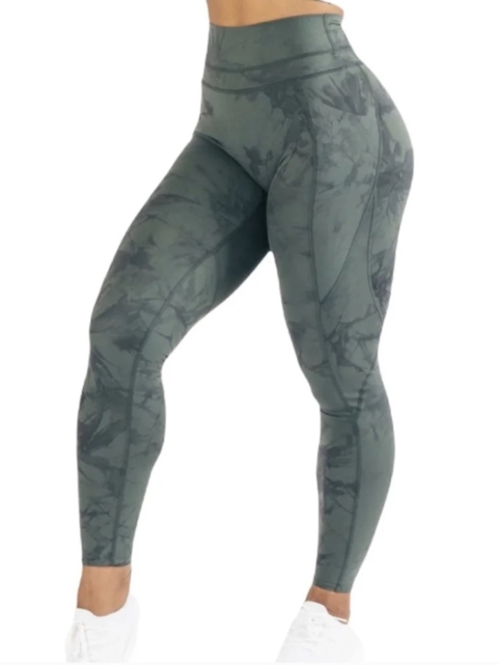 Alphalete Surface Pocket Leggings in tie dye green 29.5 in inseam